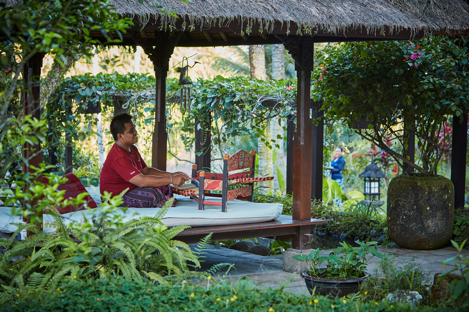 villabayad_ubud_garden_pergola_music